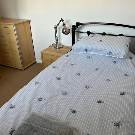 Milton Keynes Comfort Haven Haversham Exterior photo